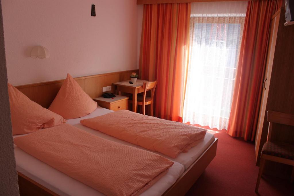 Alpengasthof Sonneck Sölden Habitación foto
